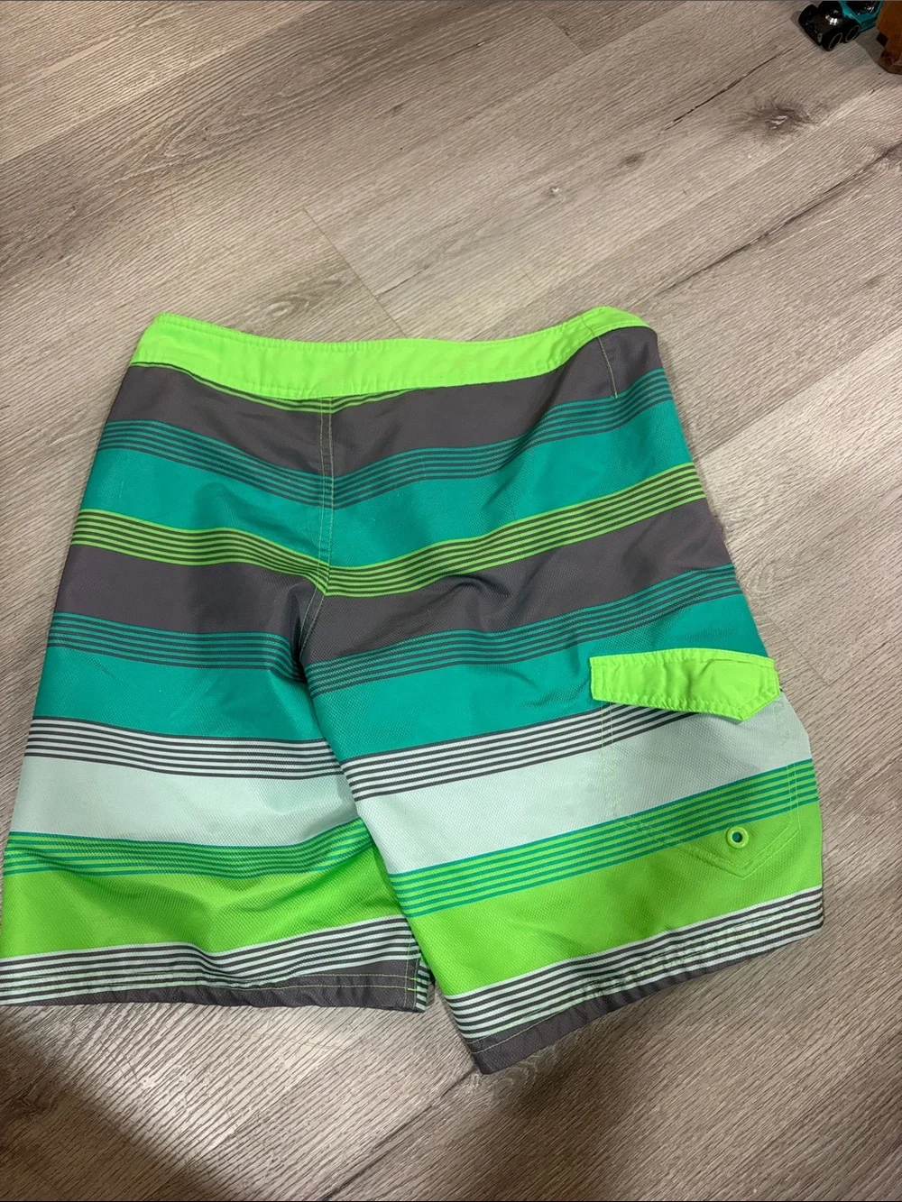Nike Boys XL Swim Trunks